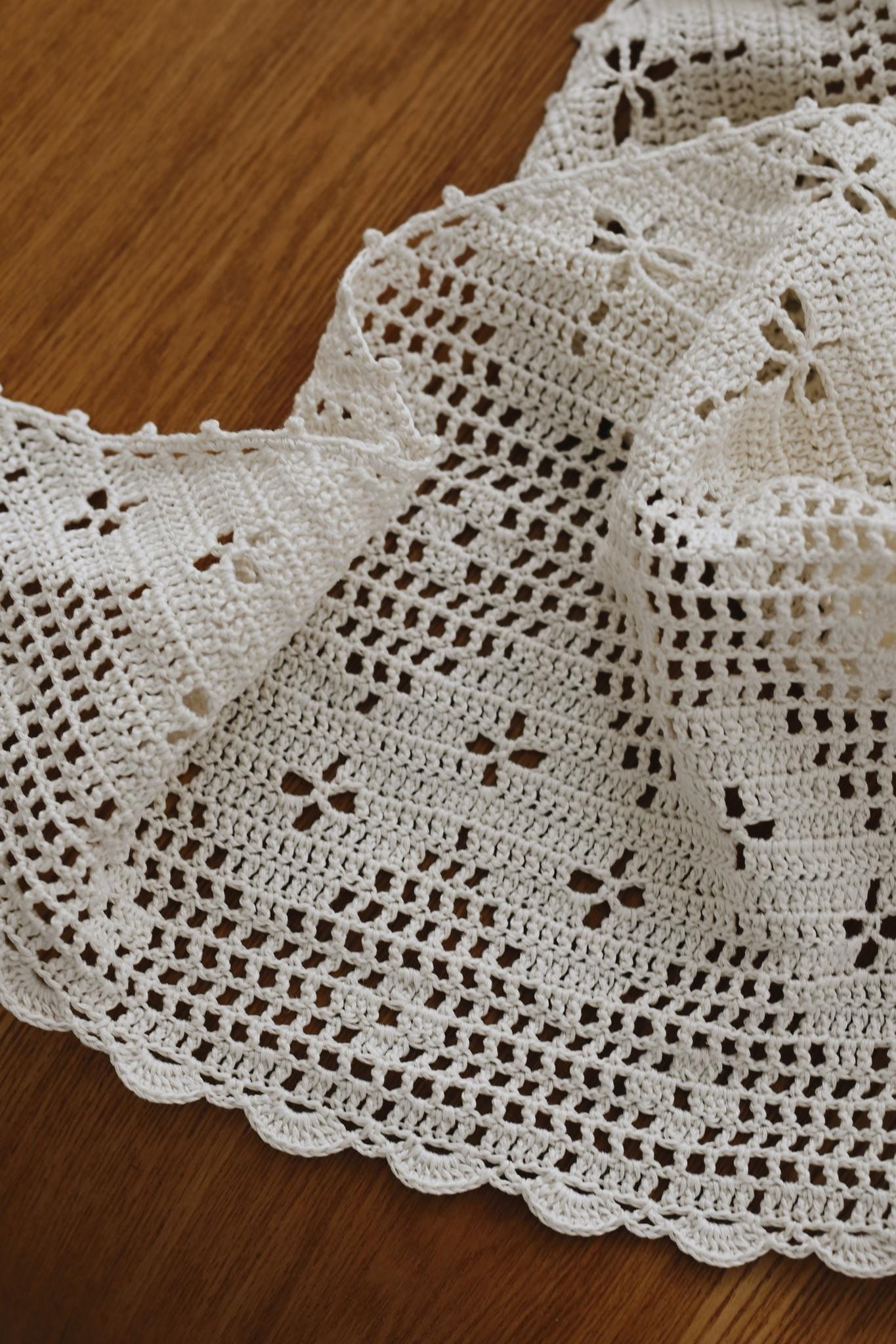 Handcrafted Cotton Lace Headwrap: Beige Kerchief Scarf