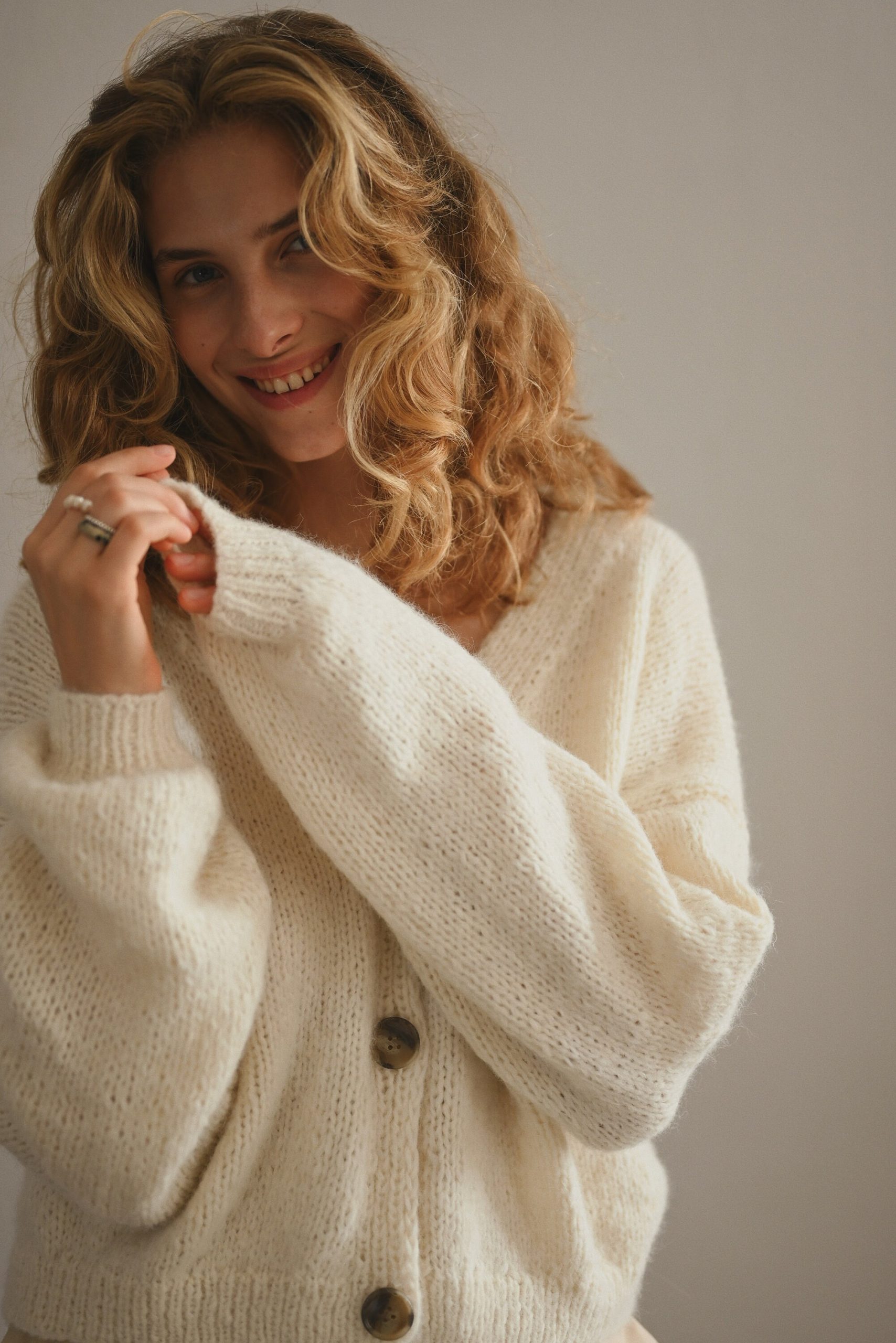 Handcrafted Alpaca Cardigan: Grey Merino Wool Knitwear