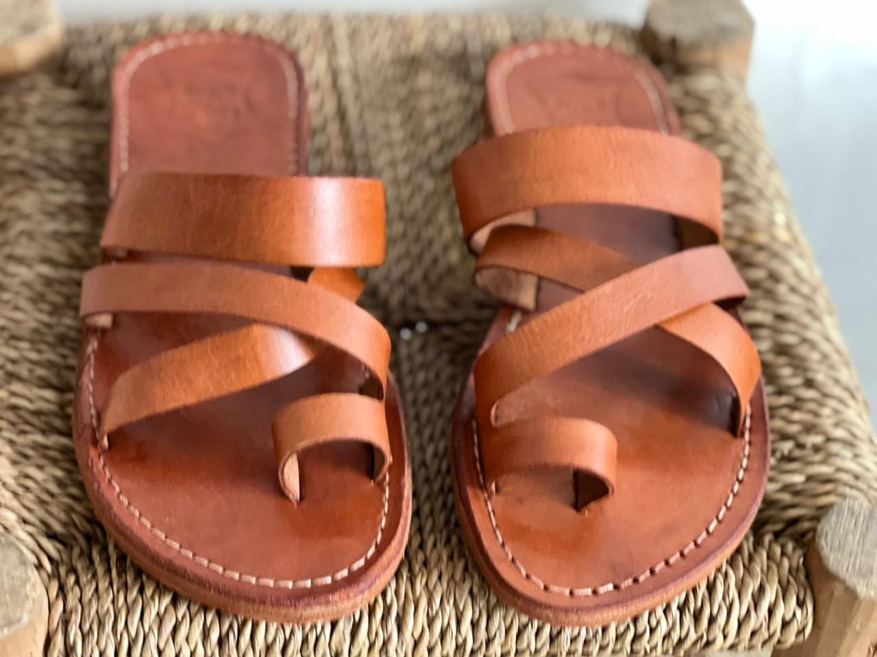 Handmade Moroccan Brown Leather Sandals – Toe Loop Cross Strap Slides Women